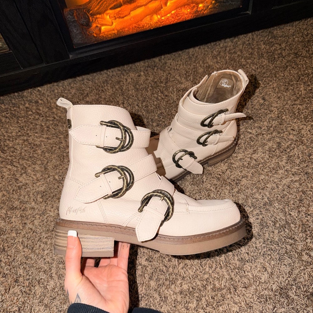 Blowfish Malibu Cloud Boots with Buckle Accents